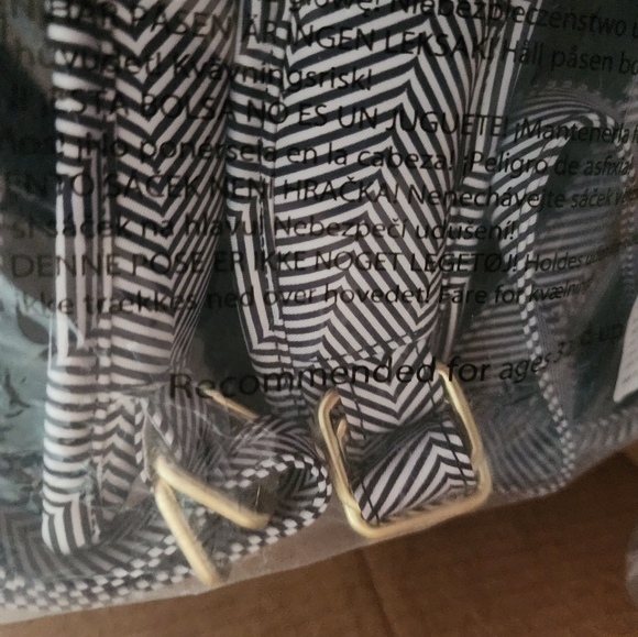 JuJuBe BRB backpack - Picture 2 of 6